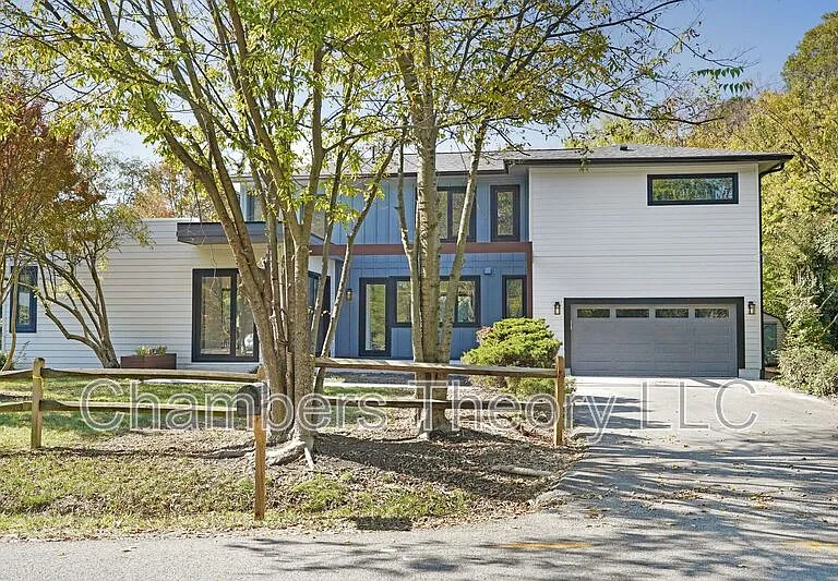 3112 N Rosser St — Photo 1