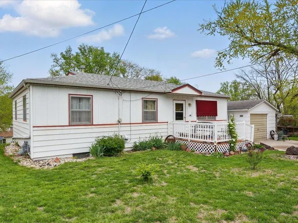 204 W Florence Ave, Glenwood, IA 51534