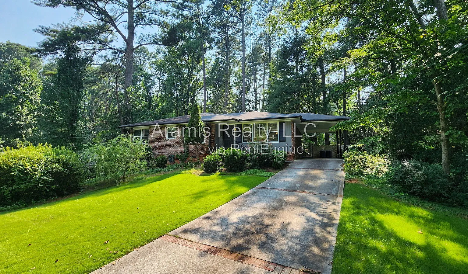 4 bed, 1.5 bath, 1288 sqft, $2,350 — Photo 1