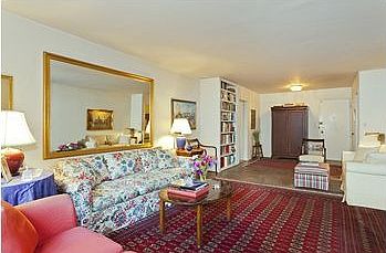 3rd image of 139 E 63rd St APT 7C