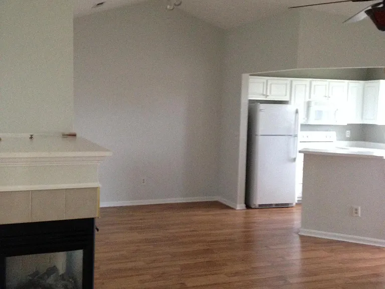Dining Area to Kitchen