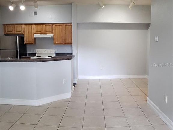 3rd image of 6025 Westgate Dr APT 2513