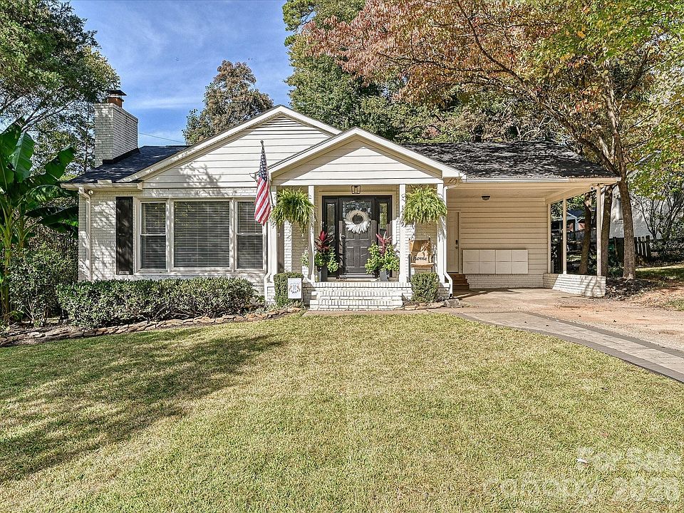 1st image of 1119 Montford Dr