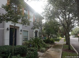 9986 SW 26th St, Miramar, FL 33025