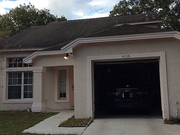 Attached 1 car garage