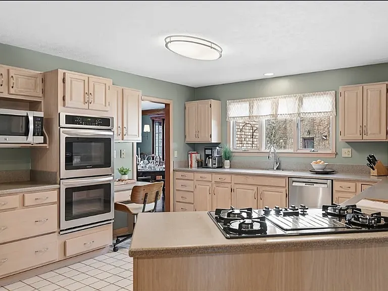 167 Druid Dr — Photo 10