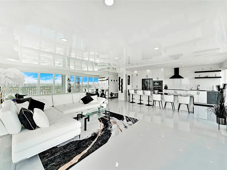 4020 Galt Ocean Dr #1801 — Photo 15