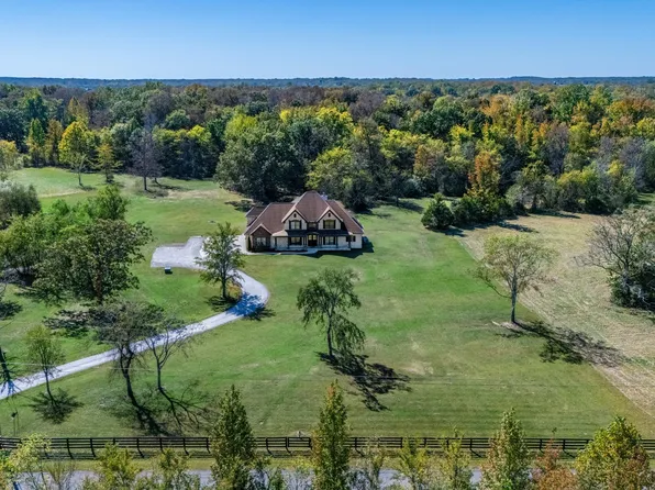 1591 N Lovvorn Rd, Christiana, TN 37037