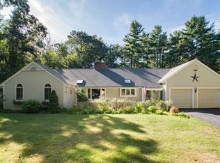143 South St, Upton, MA 01568