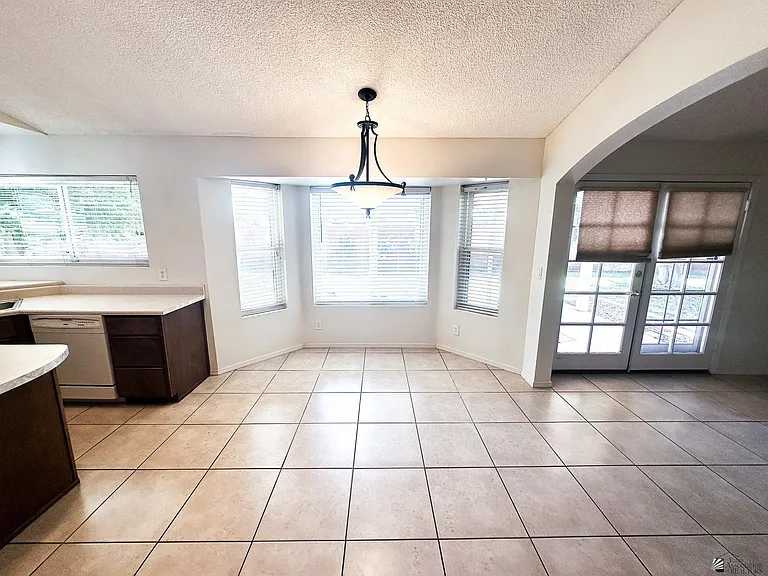3555 W 15th Ln — Photo 10