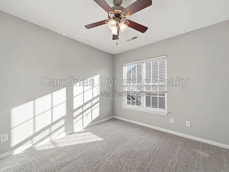 5470 Allison Ln — Photo 35