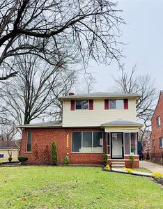 16560 La Salle Ave, Detroit, MI, 48221