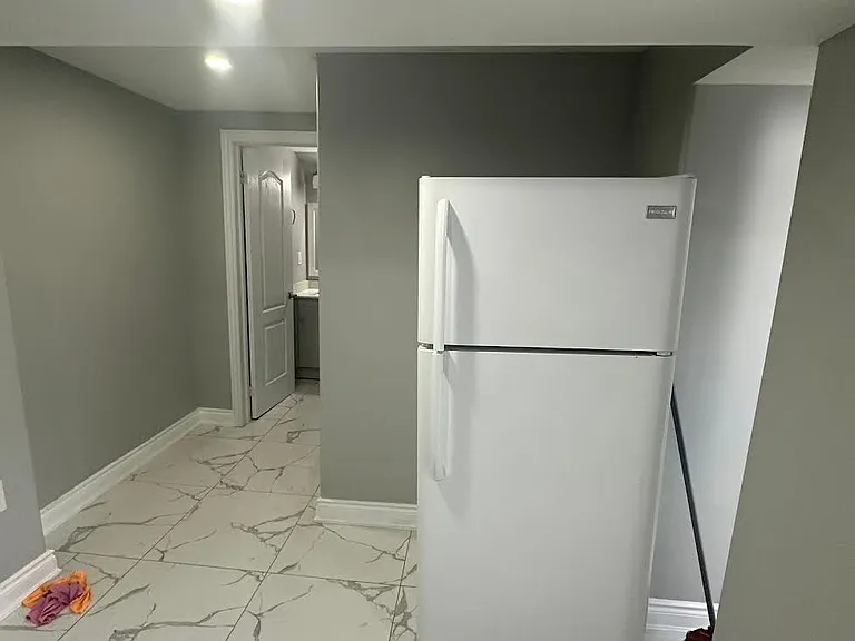19 Benstrow Ave — Photo 8