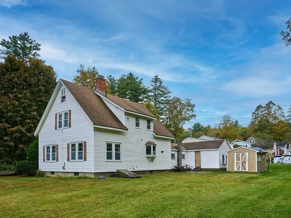 102 Elm St, Shelburne Falls, MA 01370