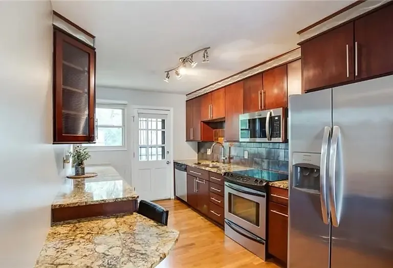 4616 Holly St #6 — Photo 9