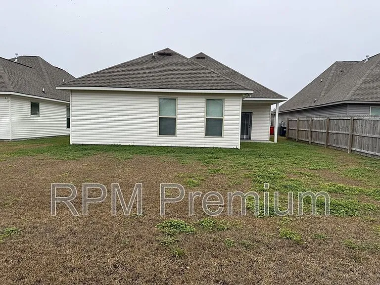39500 Ridgeland Dr — Photo 22