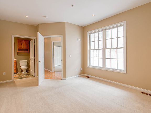 5th image of 50089 Monroe St #90