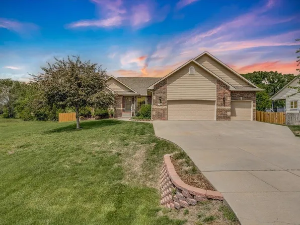 7130 S Kansas St, Haysville, KS 67060