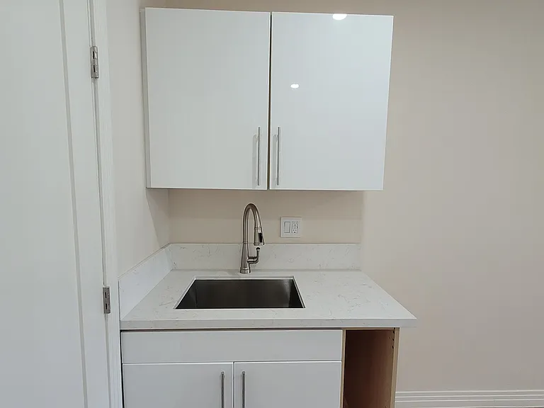 Berendo Apartments — Photo 19