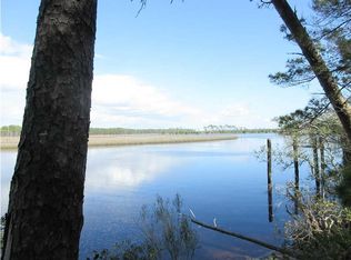 520 River Rd, Carrabelle, FL 32322