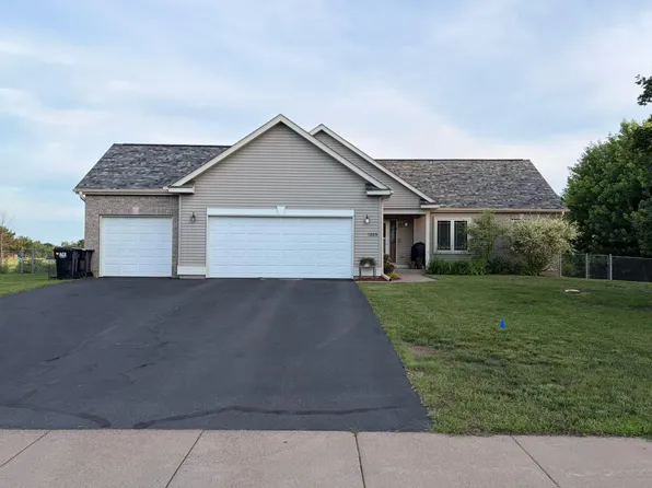 1205 Wendover St, Isanti, MN 55040