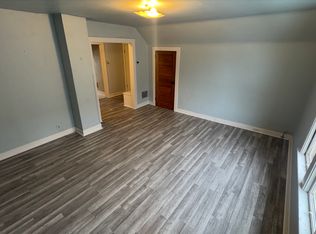 202 W 17th St #1/2, Holland, MI 49423