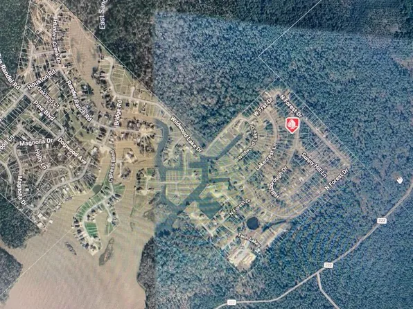 12 Hillsborough Dr, Huntsville, TX 77340