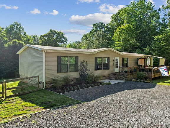 2nd image of 525 Haviture Way