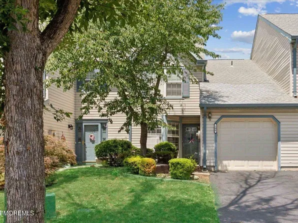 106 Rumford Way, Manalapan, NJ 07726