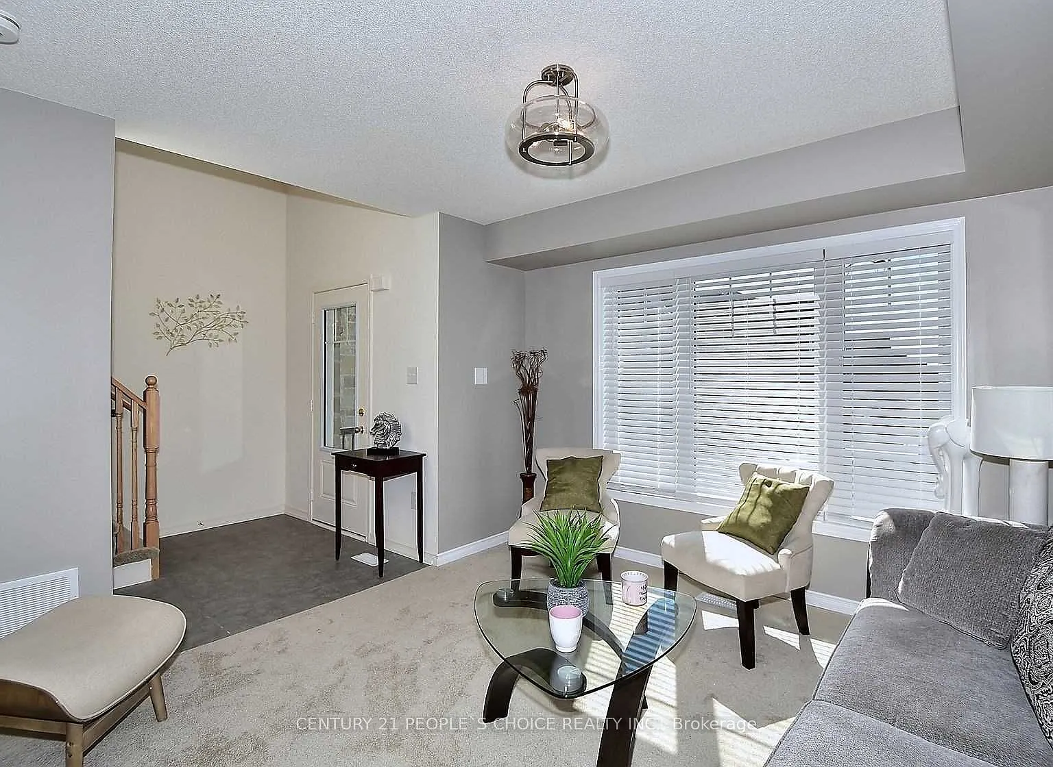 3 bed, $3,500 — Photo 4