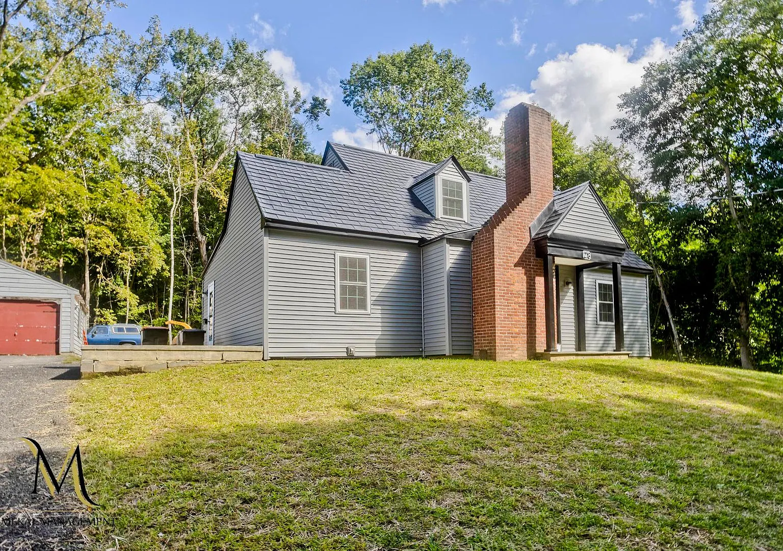 Fully Renovated 4-Bed x 2-Bath Single-Family Home for Rent in South Hadley! — Photo 2