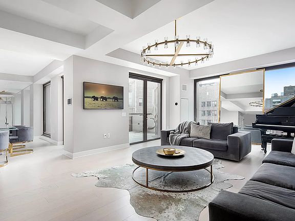 3rd image of 55 W 17th St APT 1301