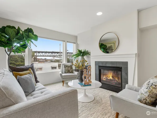 3919 Latona Avenue NE #403, Seattle, WA 98105