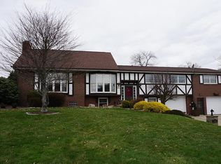 824 Kiski Park Dr, Apollo, PA 15613
