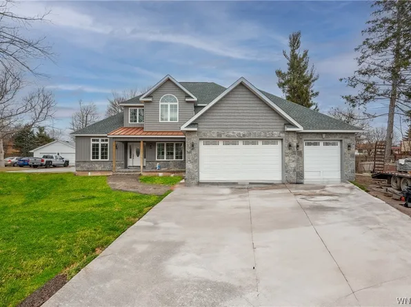 924 Klein Rd, Amherst, NY 14221
