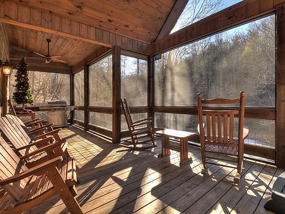 5th image of 442 N Burgess Gap Rd