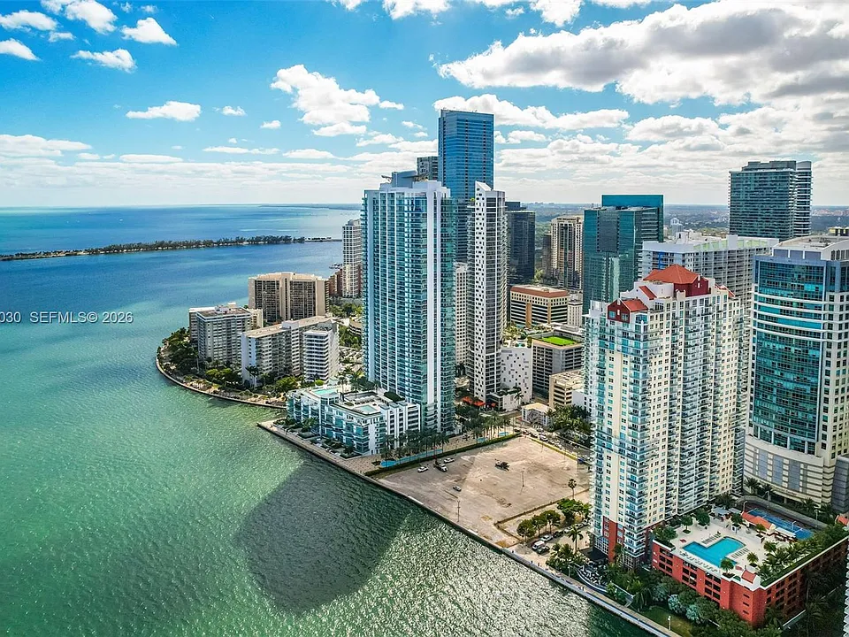 1155 Brickell Bay Dr #2007