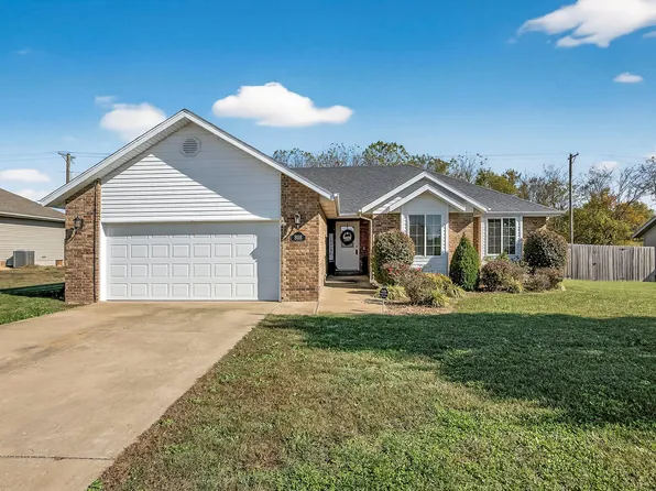 808 Fox Creek Road, Willard, MO 65781