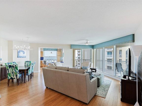 5th image of 1180 Gulf Blvd APT 1105