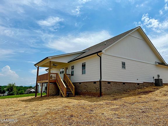 2nd image of 2617 Vista Meadows Ln Lot 5