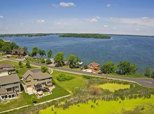 804 Beach Rd, Waconia, MN 55387