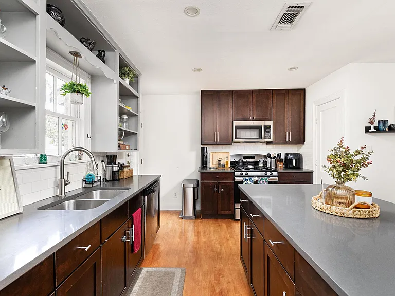 5405 Sunshine Dr #1 — Photo 12