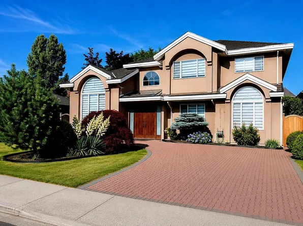 10320 Scotsdale Ave, Richmond, BC V7E 3V1