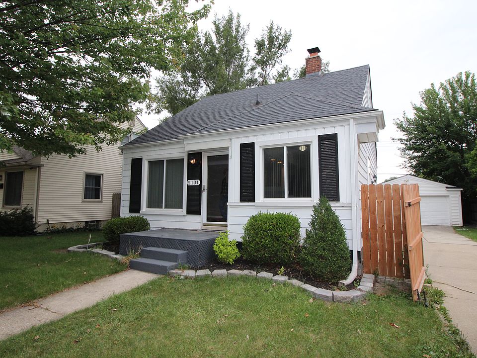 1st image of 2131 Sonoma St