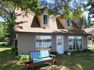 9860 Clewley Rd, Lachine, MI 49753