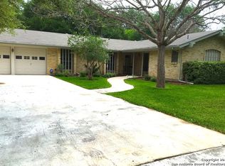 605 Sunhaven Dr, Windcrest, TX 78239