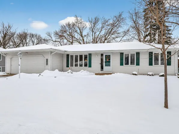 7148 Glenross Rd, Woodbury, MN 55125