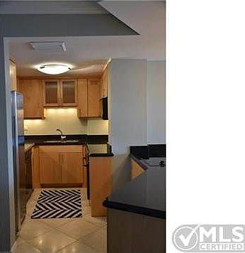 3rd image of 2800 N Flagler Dr APT 314