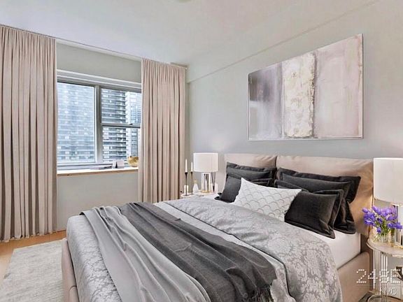5th image of 333 E 46th St #16-1