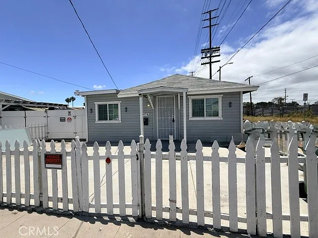 947 Dominguez Ave #1/2 — Photo 1